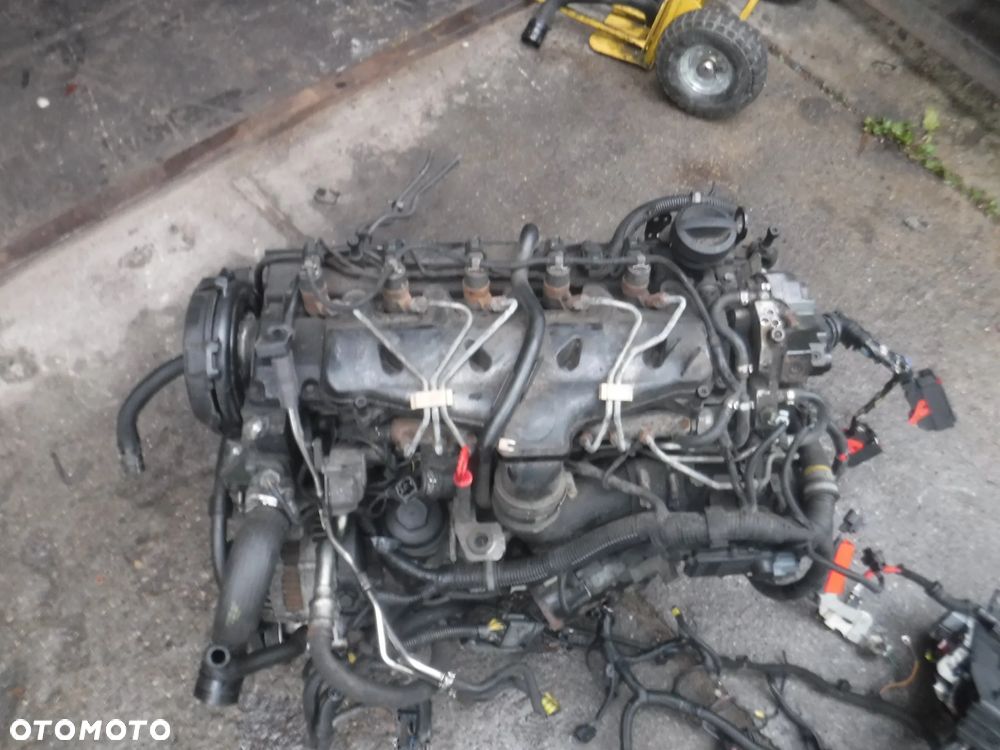 Volvo XC60   S80  XC70 S60 II V60 V70 silnik 2.4 D5 D5244T - 7