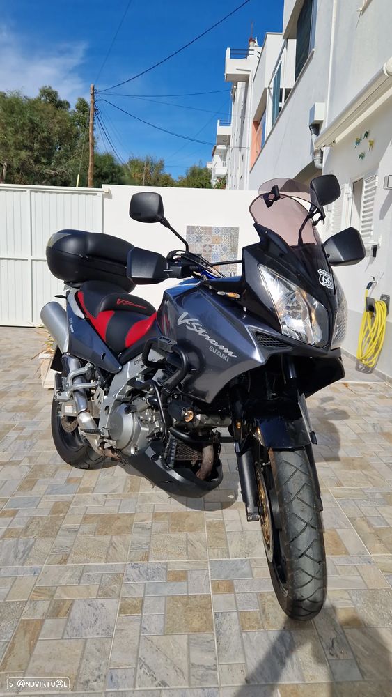 Suzuki DL V-STORM 1000 - 8