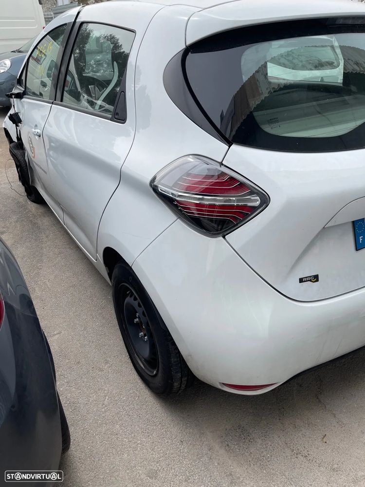 Peças Renault ZOE Fase 1 e Fase 2 – Motores, Baterias, Carregadores, Faróis e Mais! - 2