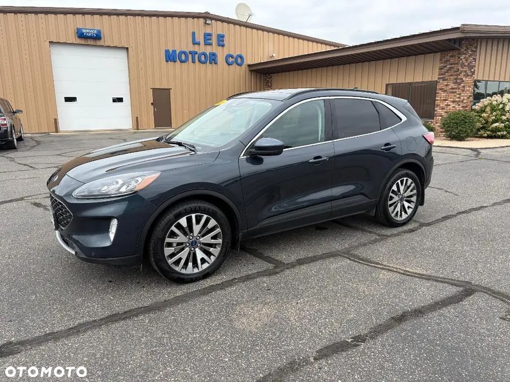 Ford Escape 2.0 EcoBoost AWD Titanium - 3