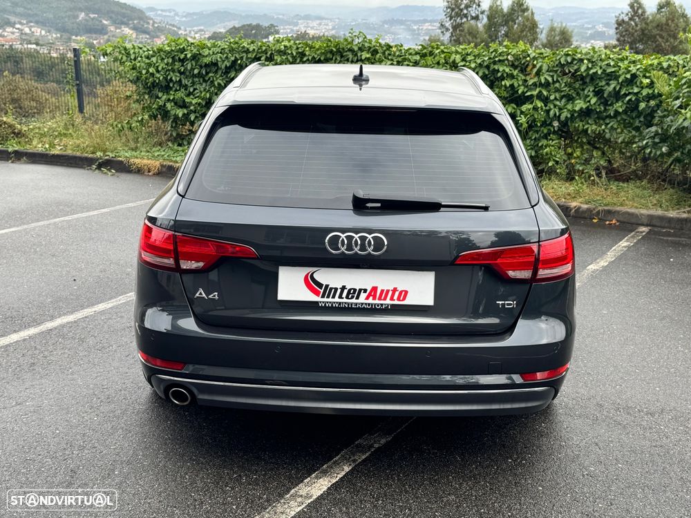 Audi A4 Avant 2.0 TDI S-line - 34
