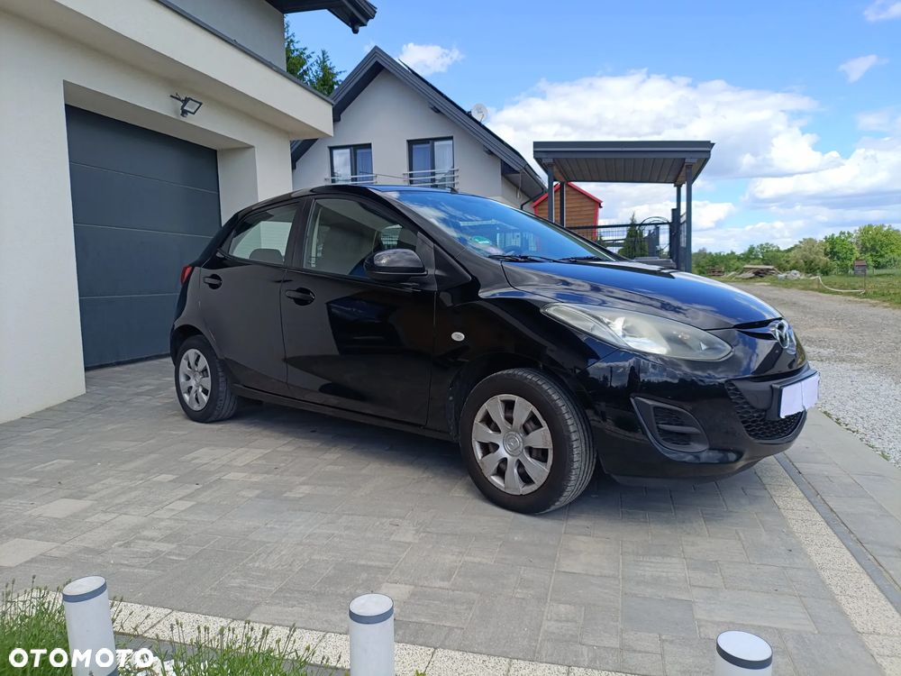 Mazda 2 - 6