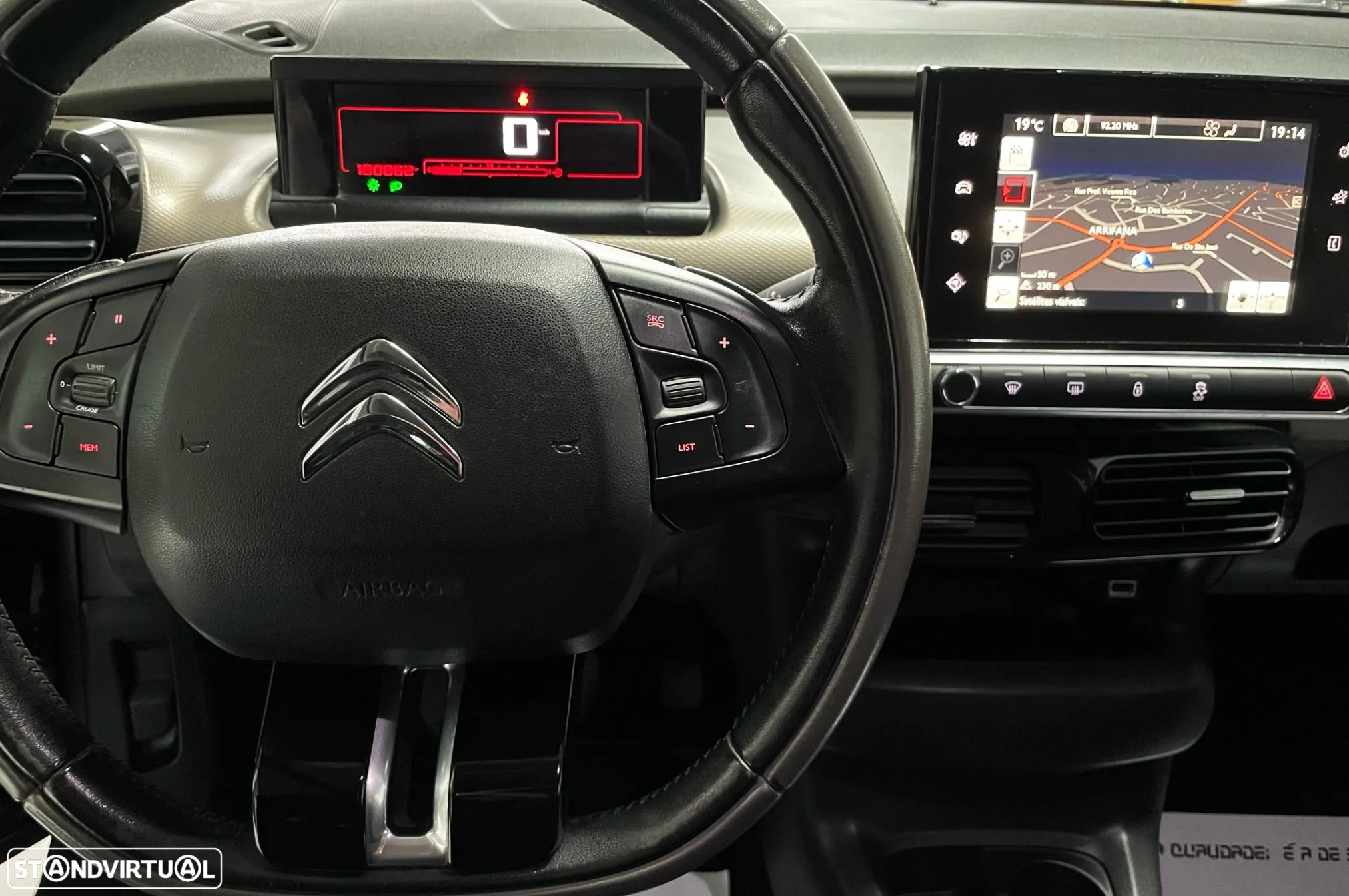 Citroën C4 Cactus 1.6 BlueHDi Shine Ed.Midnight - 39