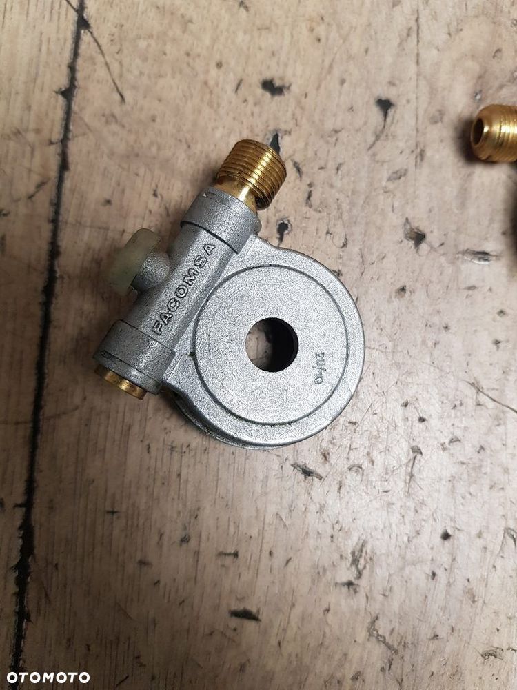 Ślimak licznika Suzuki AY50 Katana  54600-35E00 - 7