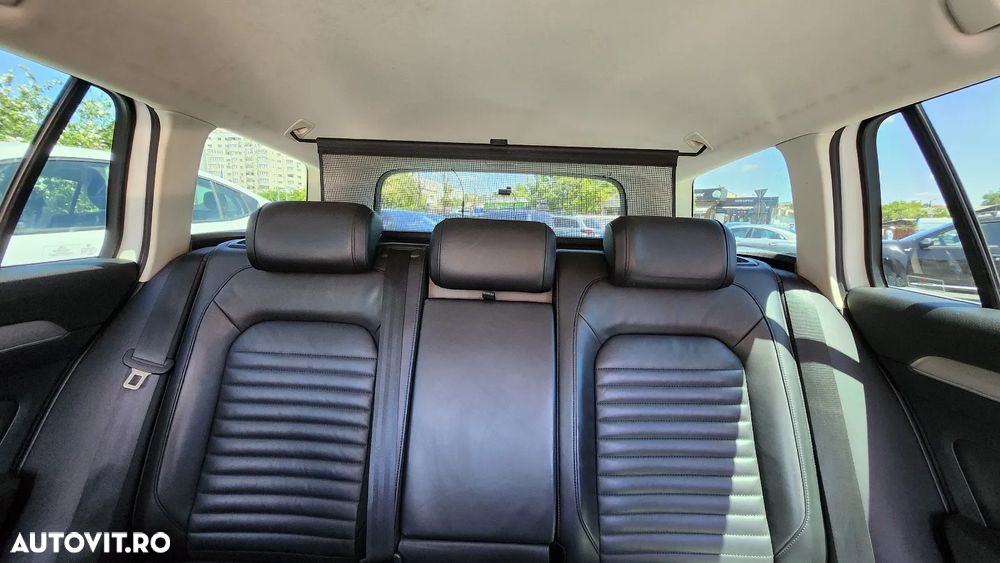 Volkswagen Passat - 6