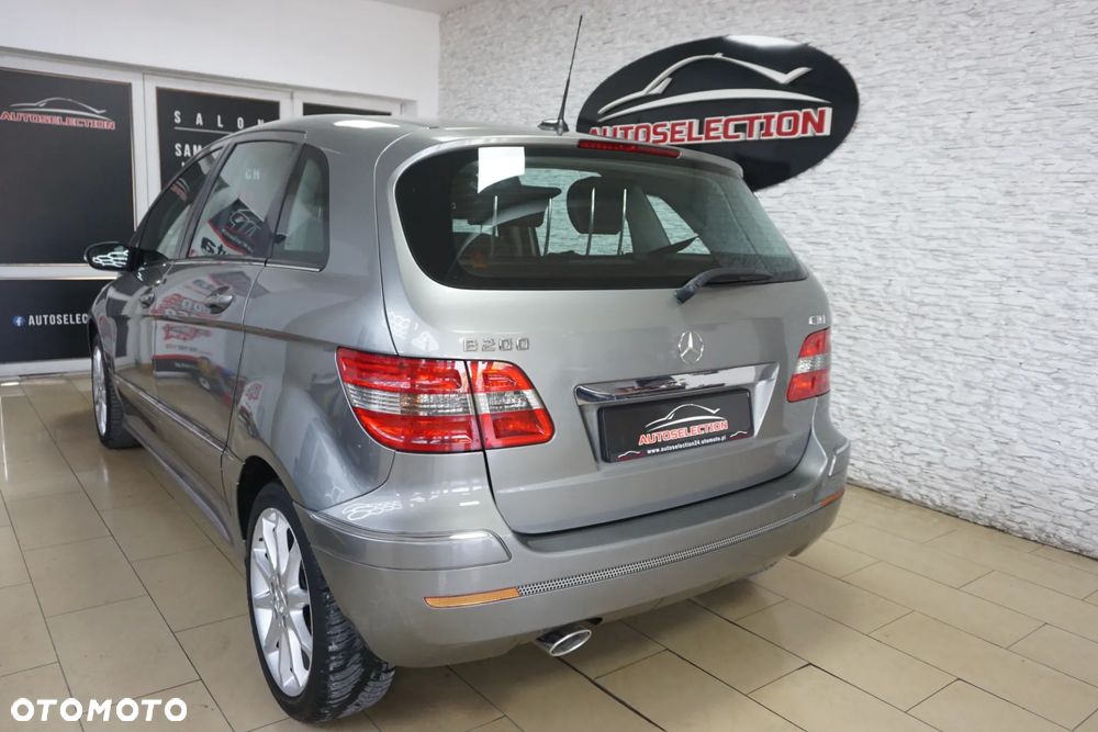 Mercedes-Benz Klasa B 200 CDI Autotronic - 11