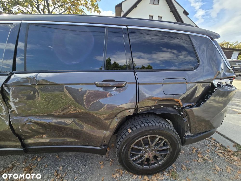 Jeep Grand Cherokee - 9