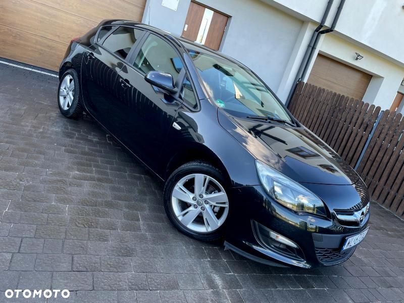 Opel Astra - 16