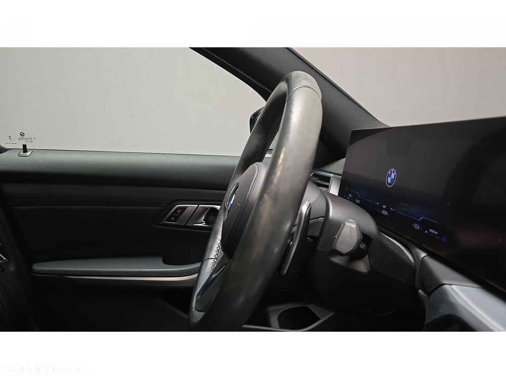 BMW Seria 3 320d xDrive mHEV M Sport - 27