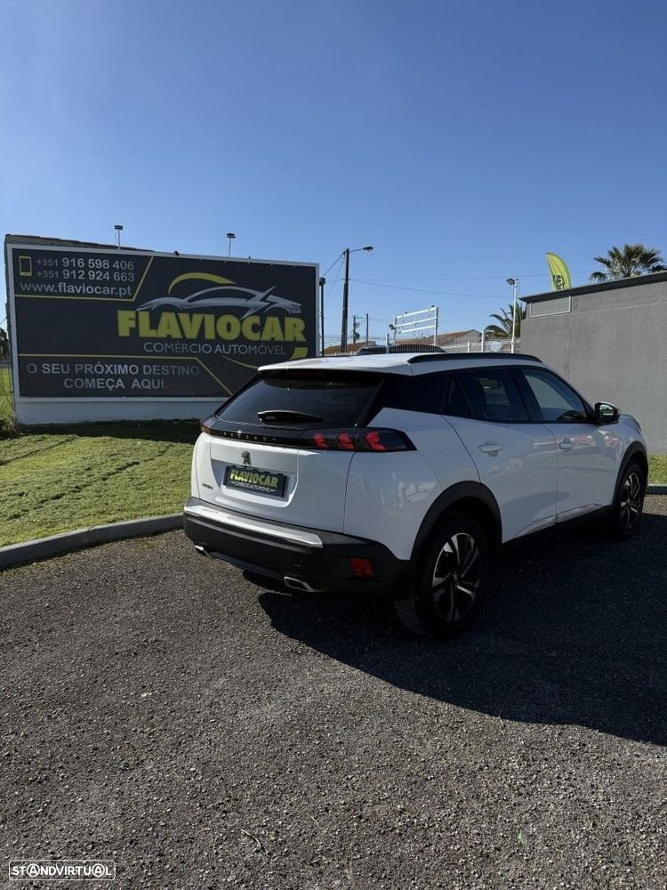 Peugeot 2008 1.2 PureTech Allure Pack EAT8 - 3