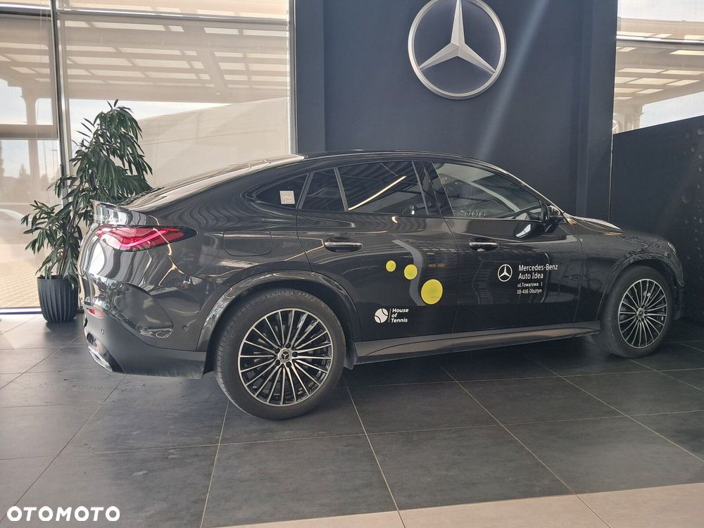 Mercedes-Benz GLC - 22