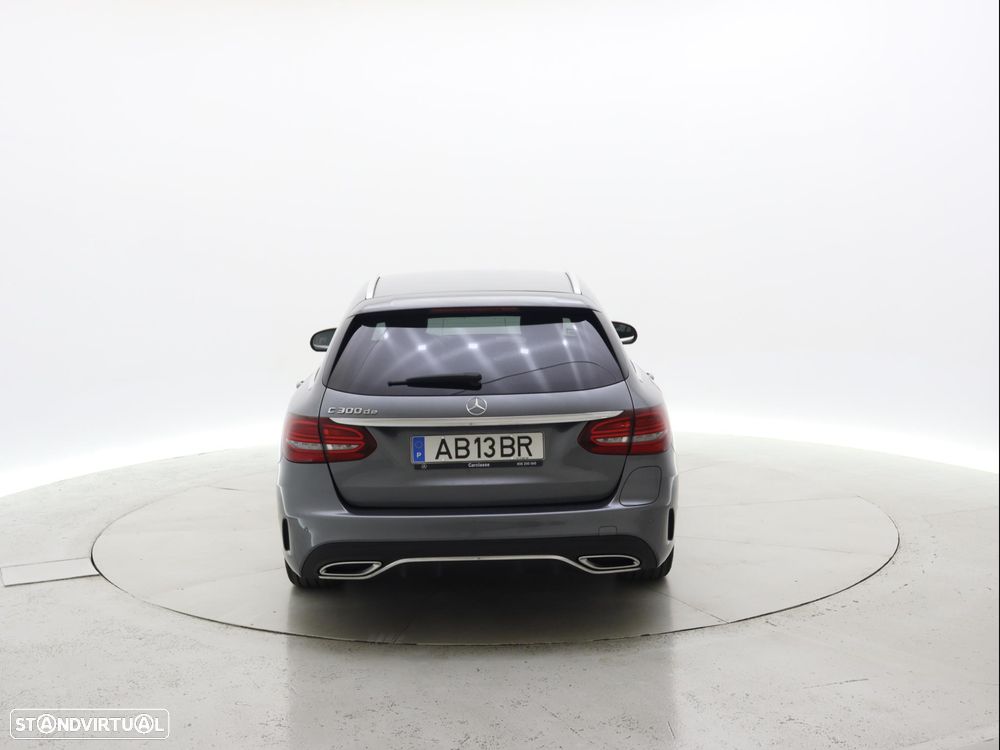 Mercedes-Benz C 300 de AMG Line - 5