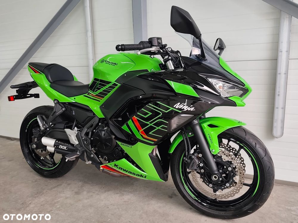 Kawasaki Ninja - 4