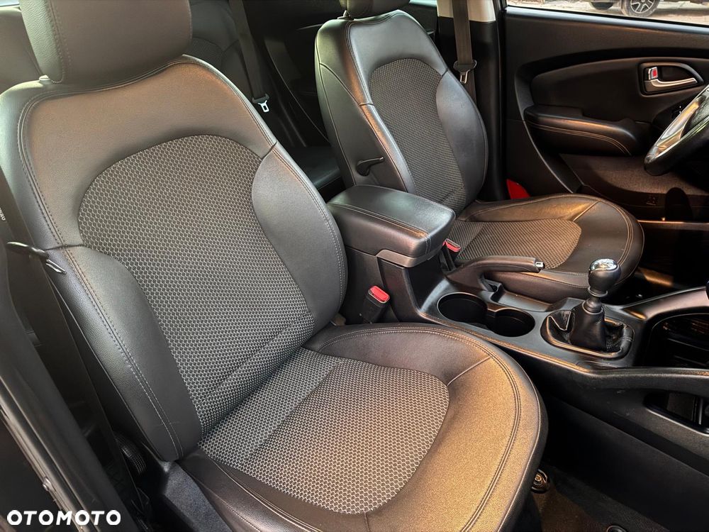 Hyundai ix35 2.0 CRDi Comfort 2WD - 24