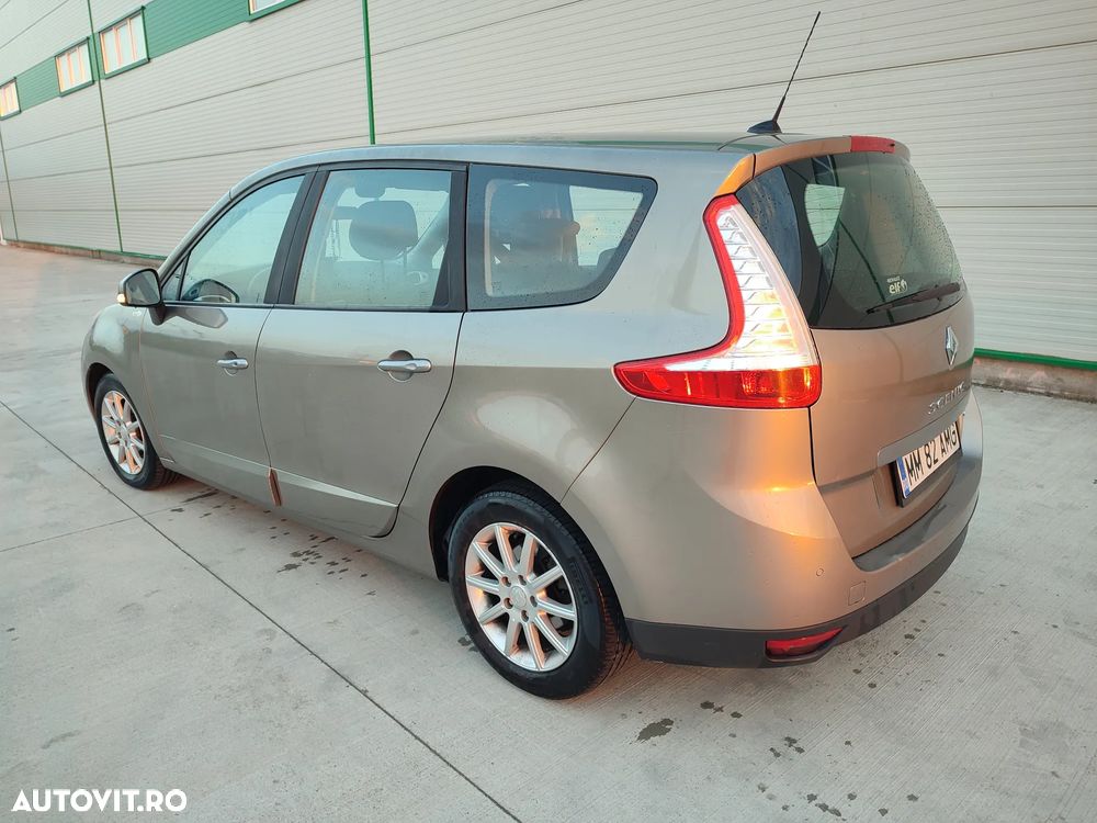 Renault Scenic - 3