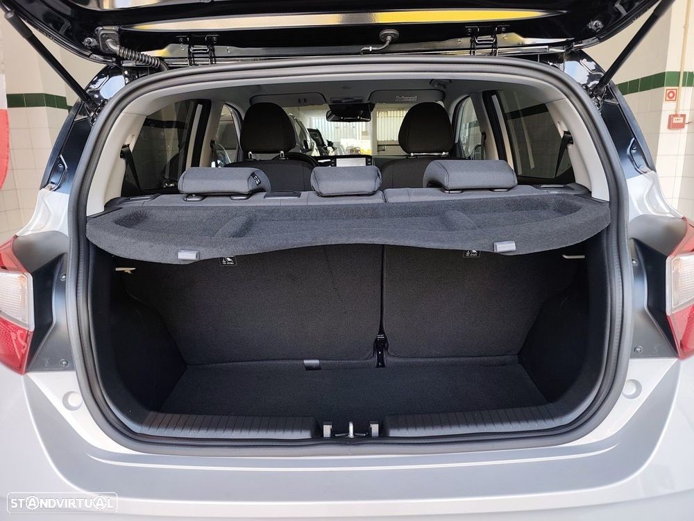 Hyundai i10 1.0 Comfort AMT - 16