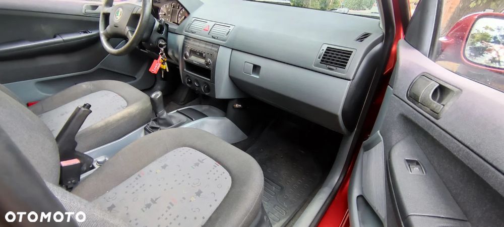 Skoda Fabia - 12