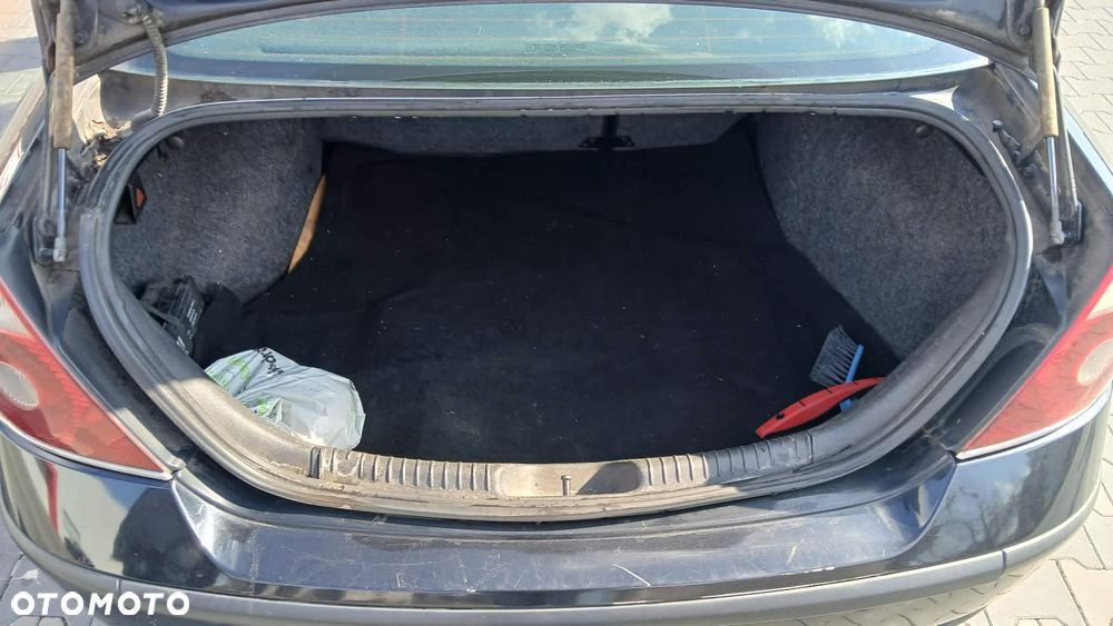 Ford Mondeo 2.0 TDCI Ghia X - 16