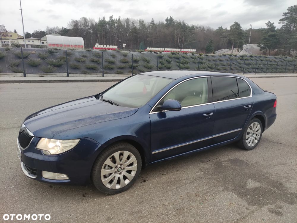 Skoda Superb 1.8 TSI Comfort DSG - 10