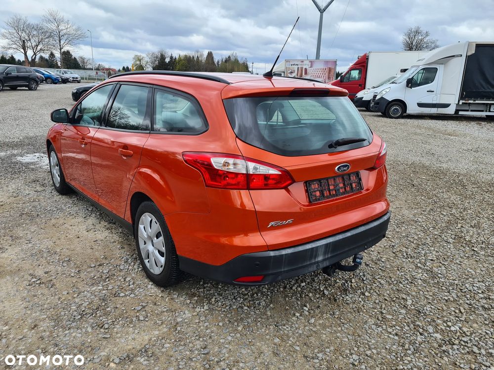 Ford Focus SW - 5