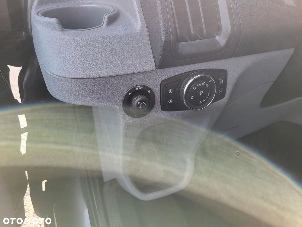 Ford Transit - 5