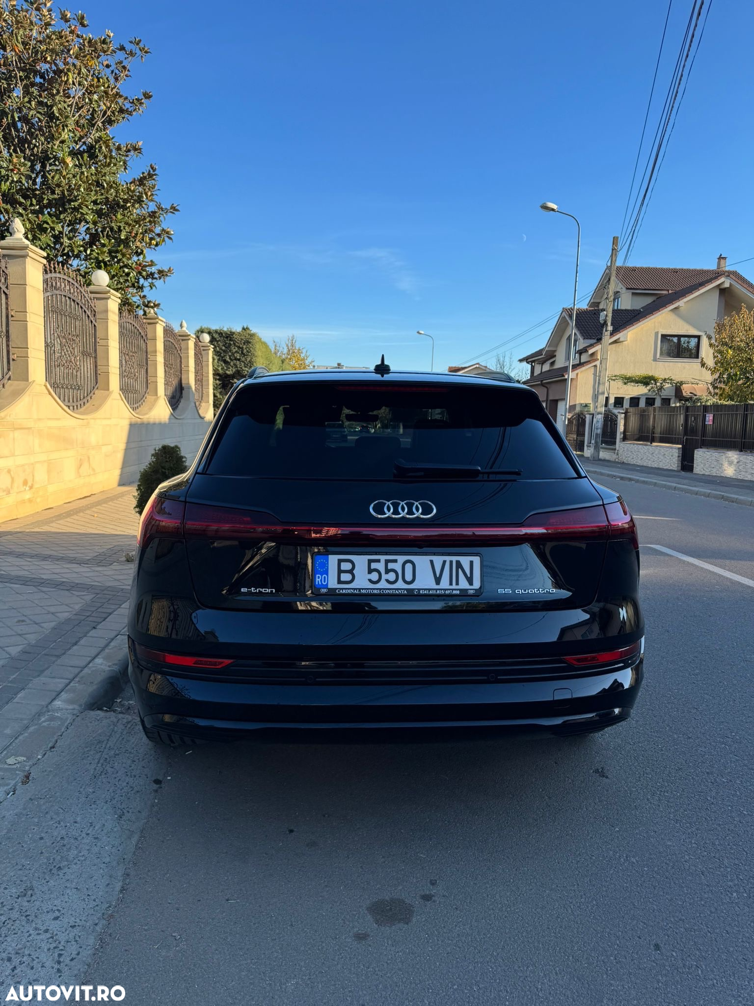 Audi e-tron quattro S - 3