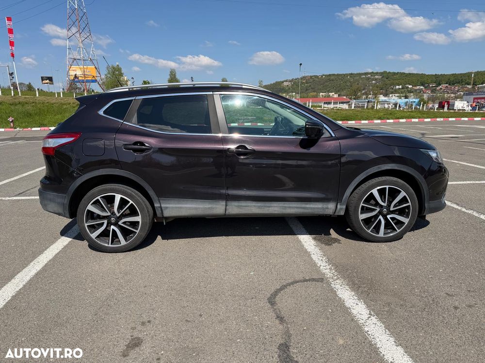 Nissan Qashqai 1.6 DCI Start/Stop 4X4-i Tekna - 4