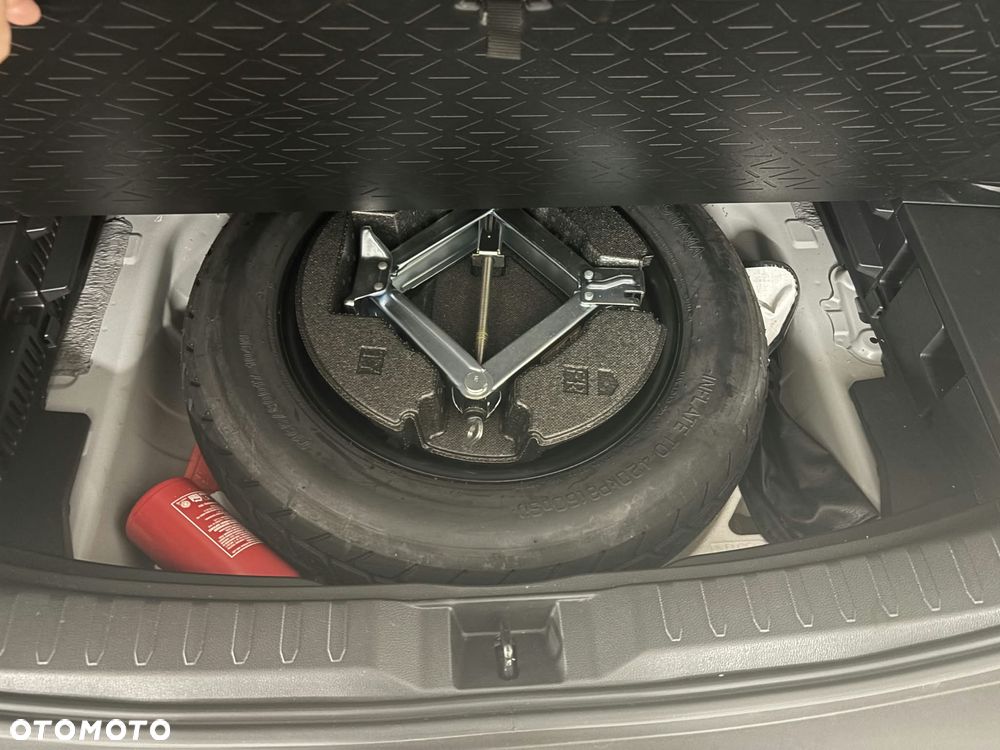Toyota RAV4 - 23