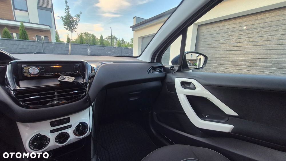 Peugeot 208 1.0 VTi Active - 17