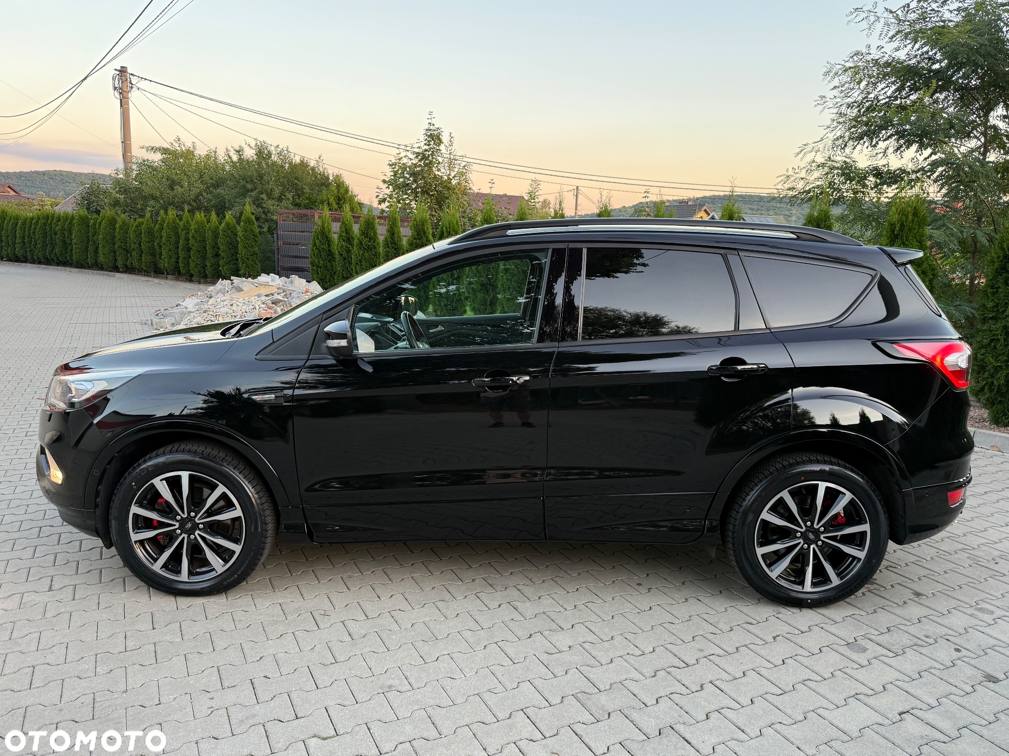 Ford Kuga 2.0 TDCi AWD ST-Line - 5