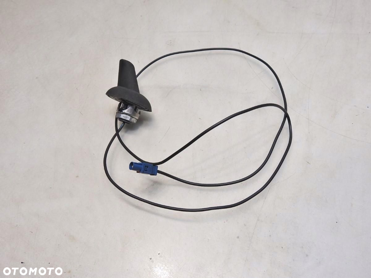ANTENA DACHOWA RENAULT LAGUNA III - 6