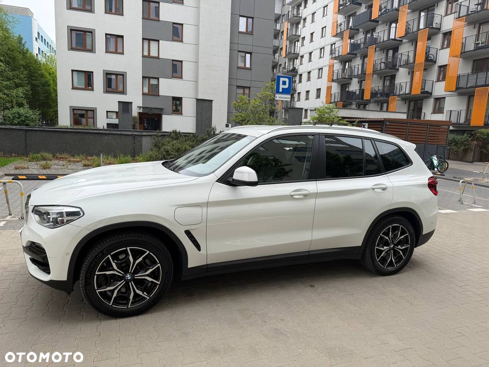 BMW X3 xDrive30e - 2