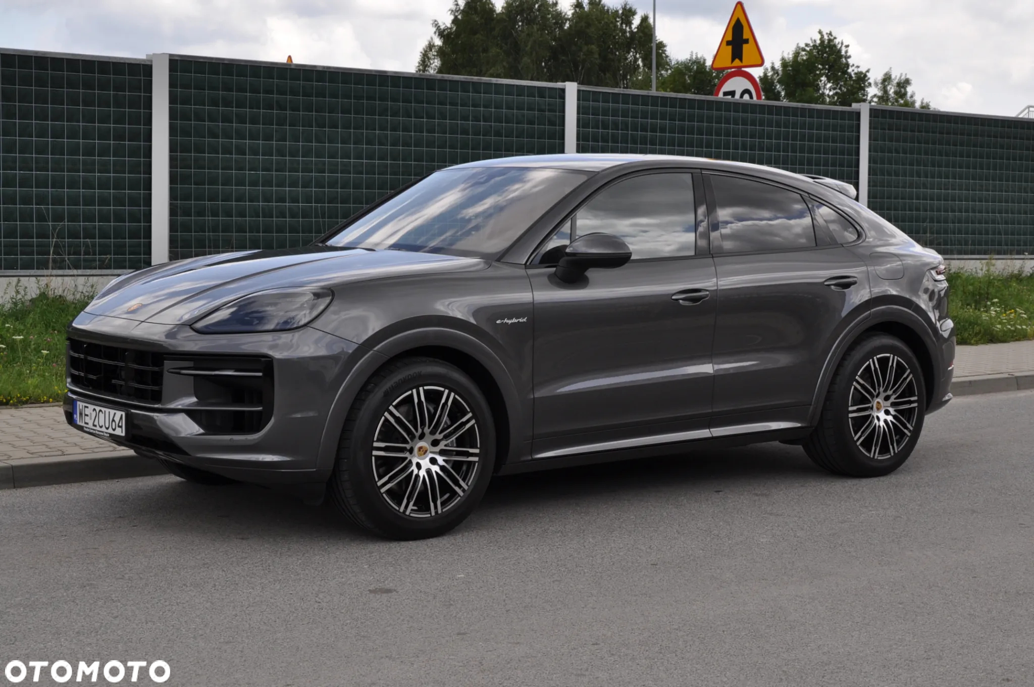 Porsche Cayenne - 30