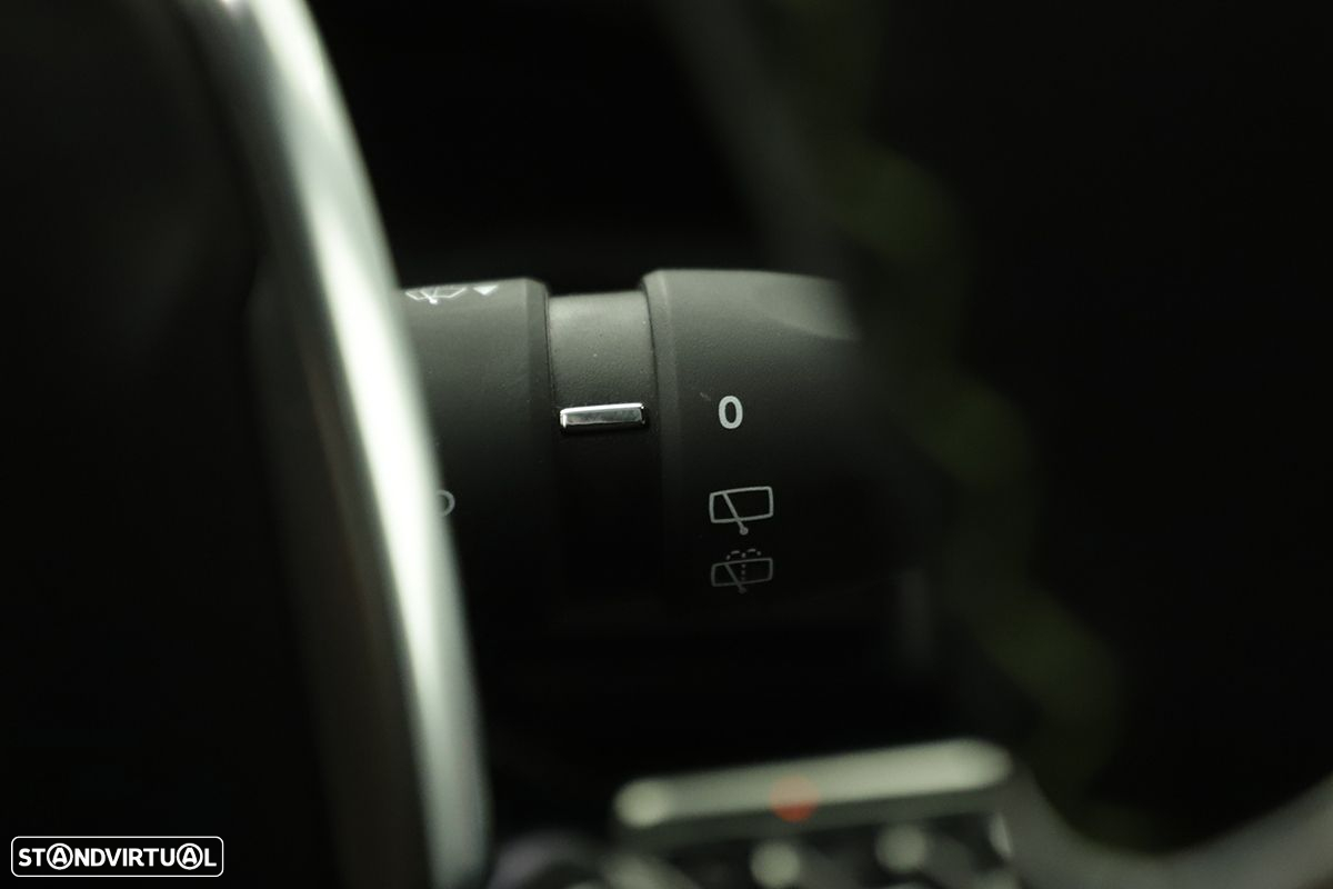 Peugeot 2008 1.2 PureTech GT EAT8 - 20