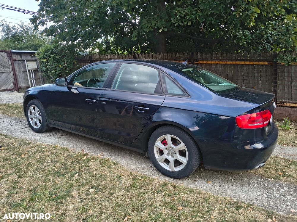 Audi A4 Limuzina - 2