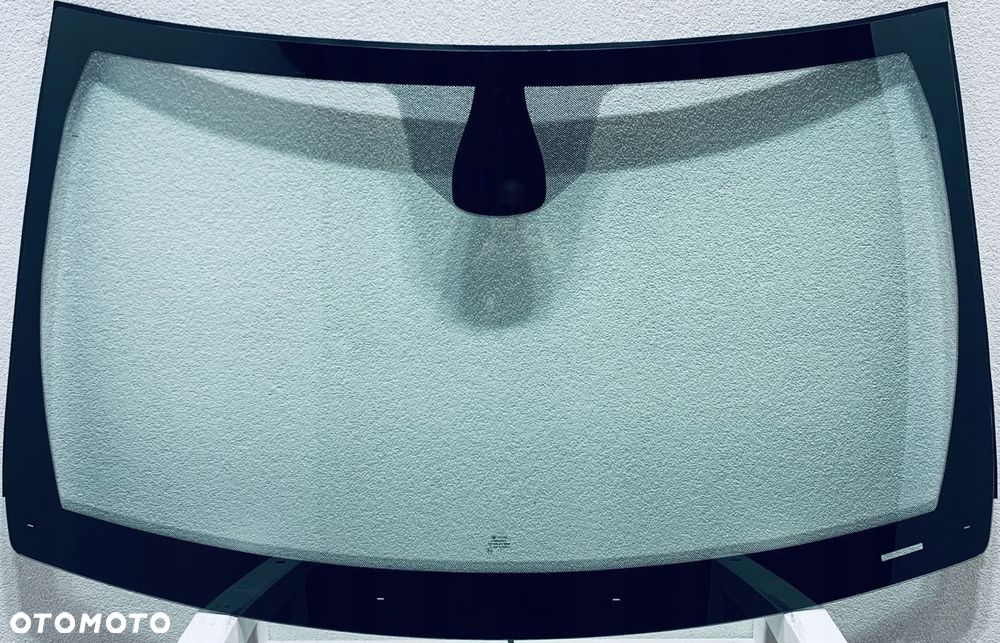 Szyba czołowa JEEP GRAND CHEROKEE WK2 2011-2014 SENSOR DESZCZU/ZMIERZCHU