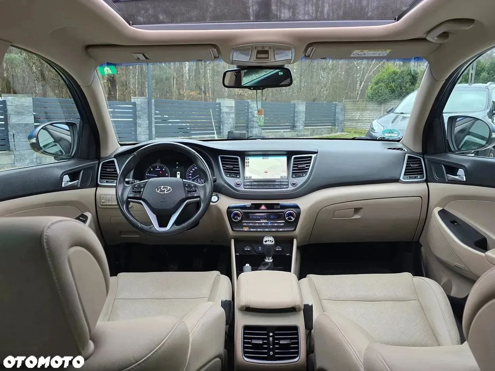 Hyundai Tucson 2.0 CRDI 2WD Style - 21