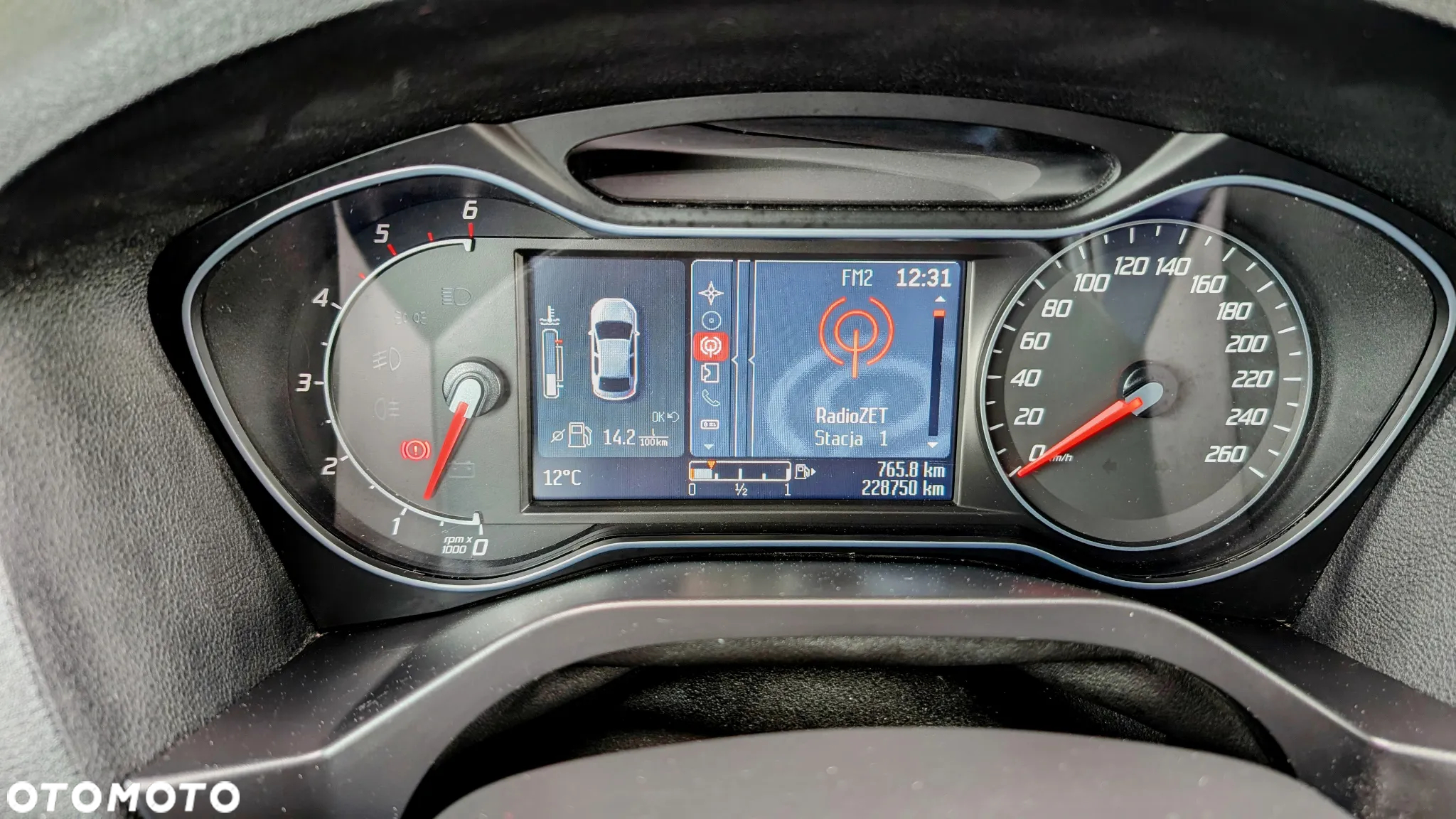 Ford S-Max 2.0 TDCi Titanium - 25