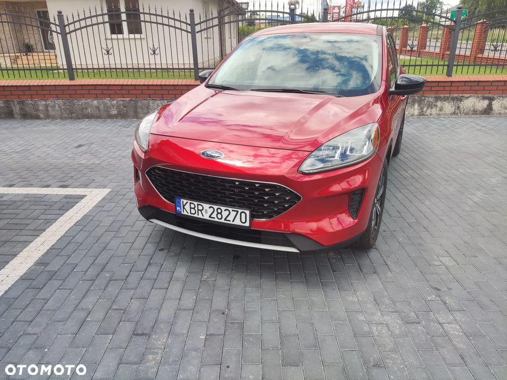 Ford Kuga - 2