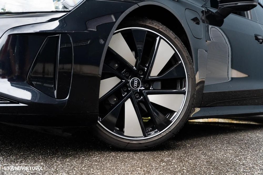 Audi e-tron GT quattro - 38