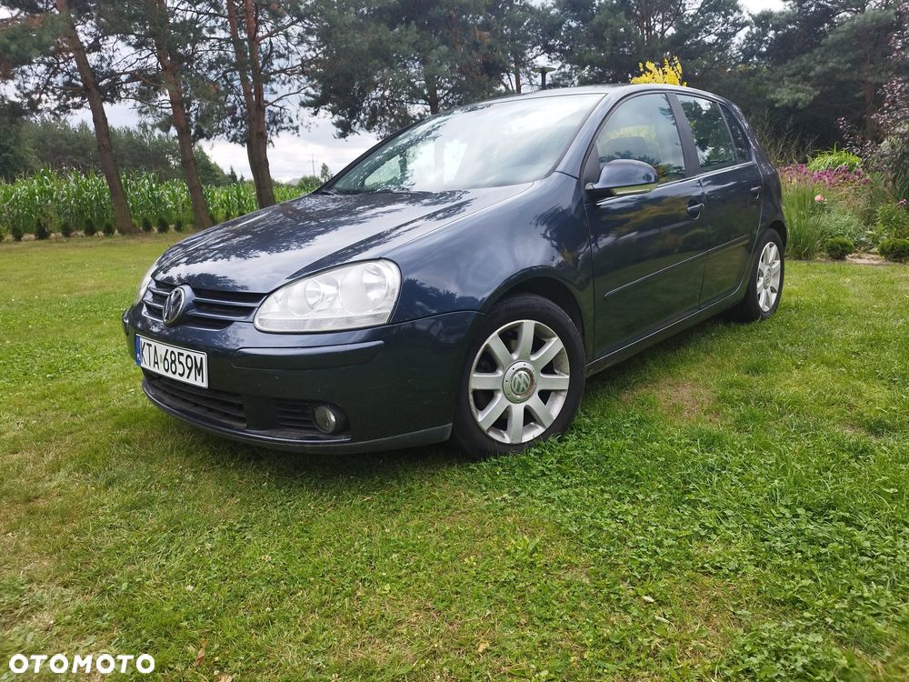 Volkswagen Golf - 2