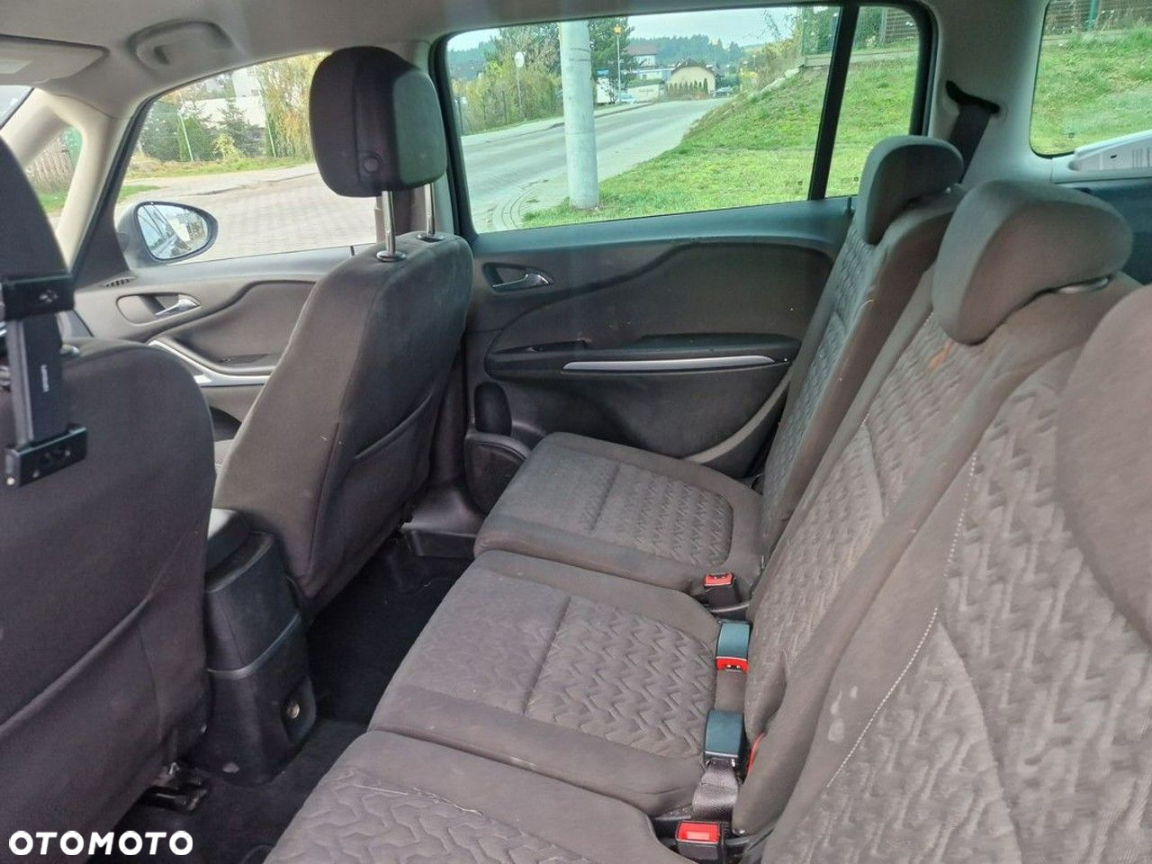Opel Zafira - 9