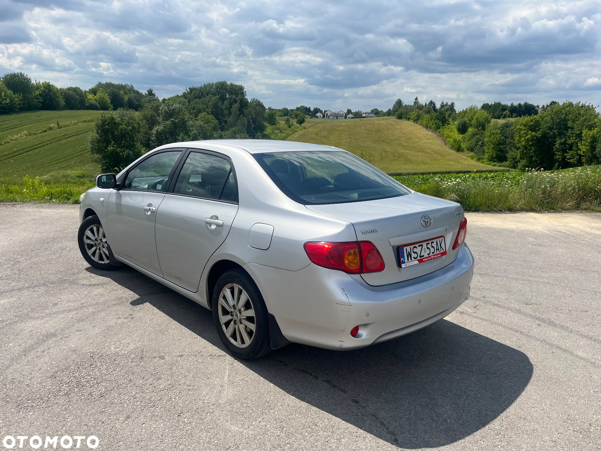 Toyota Corolla - 4
