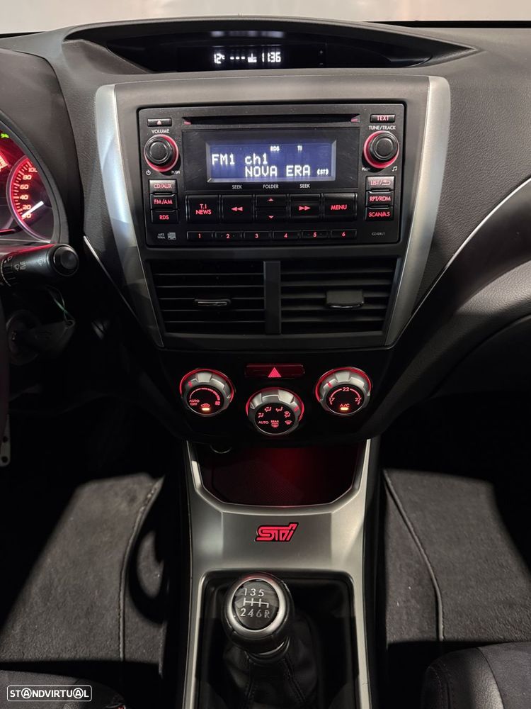 Subaru Impreza 2.5 WRX STi - 20