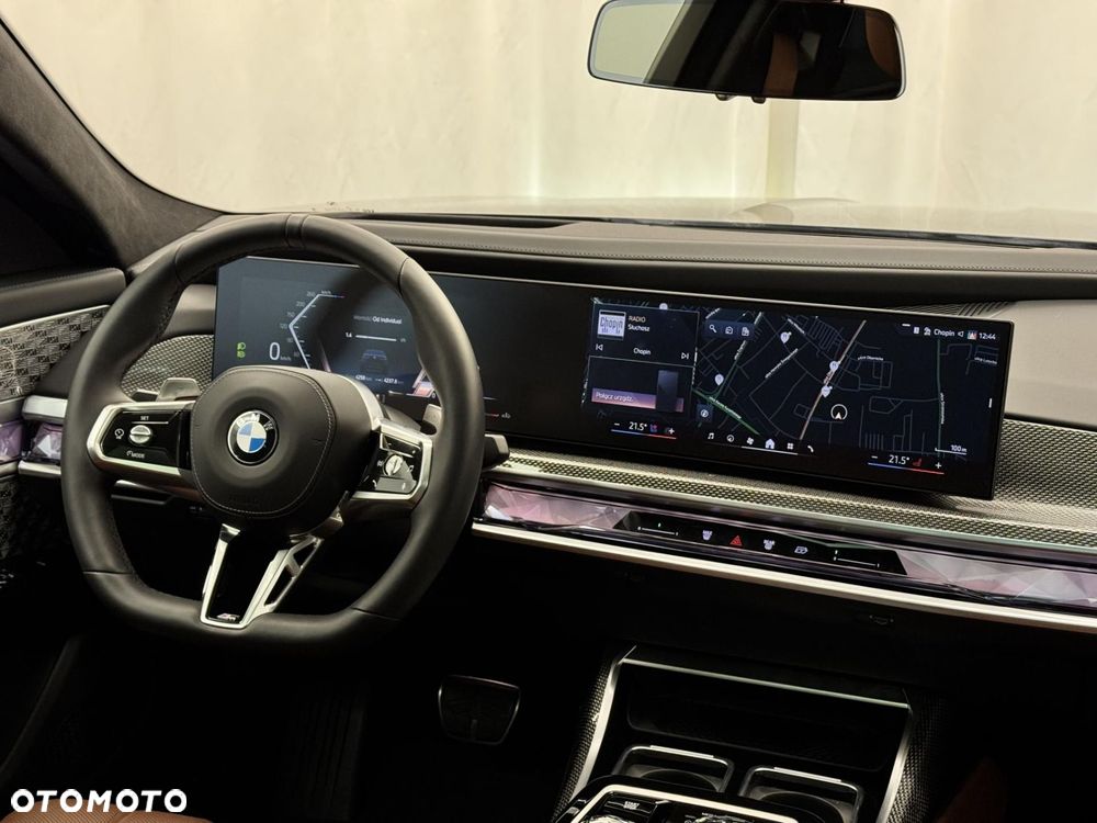 BMW Seria 7 - 30