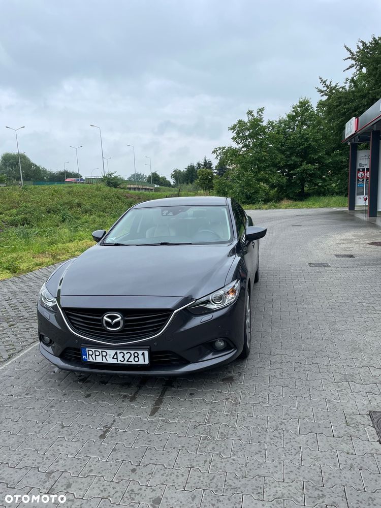 Mazda 6 - 8