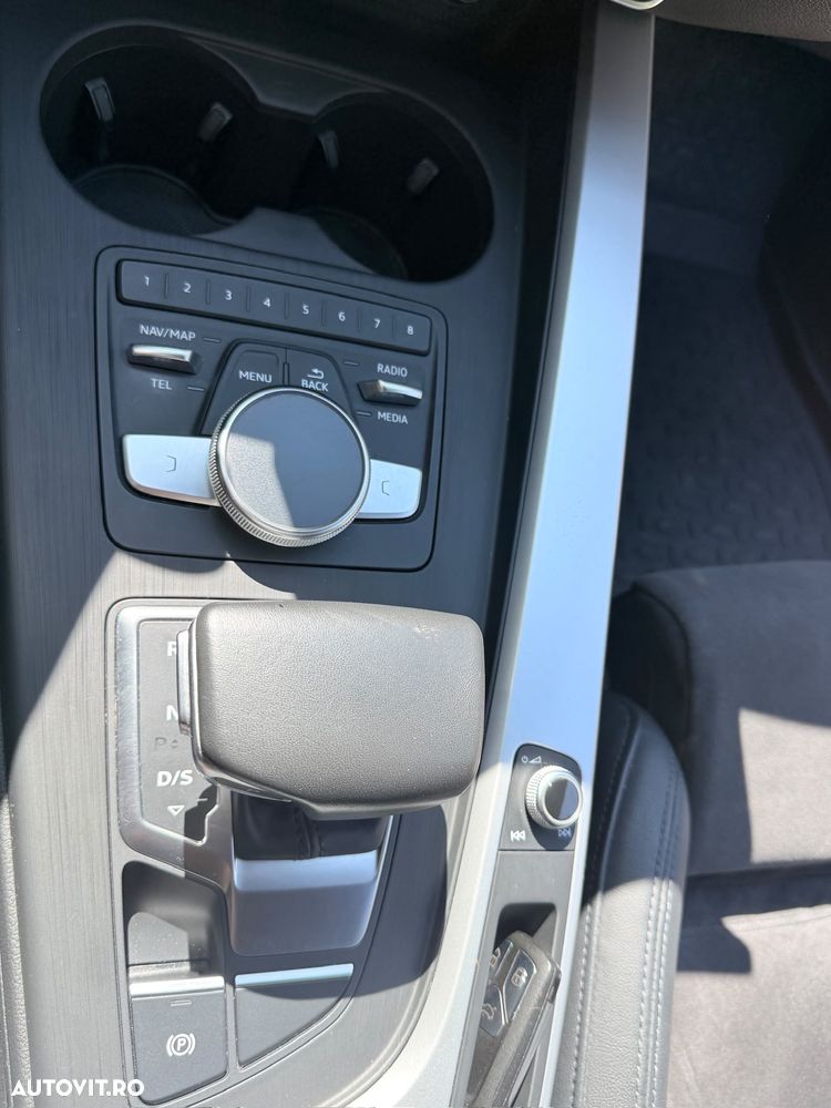 Audi A4 Limuzina 2.0 TDI quattro S tronic Sport - 12