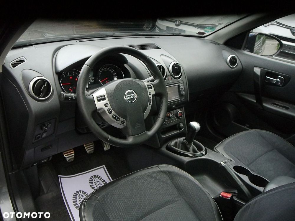 Nissan Qashqai+2 1.6 360 - 32