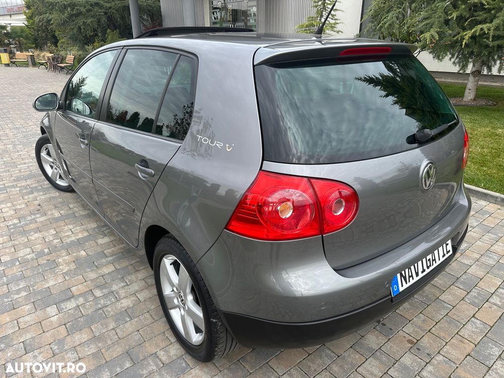 Volkswagen Golf 1.6 Automatik Tour - 4
