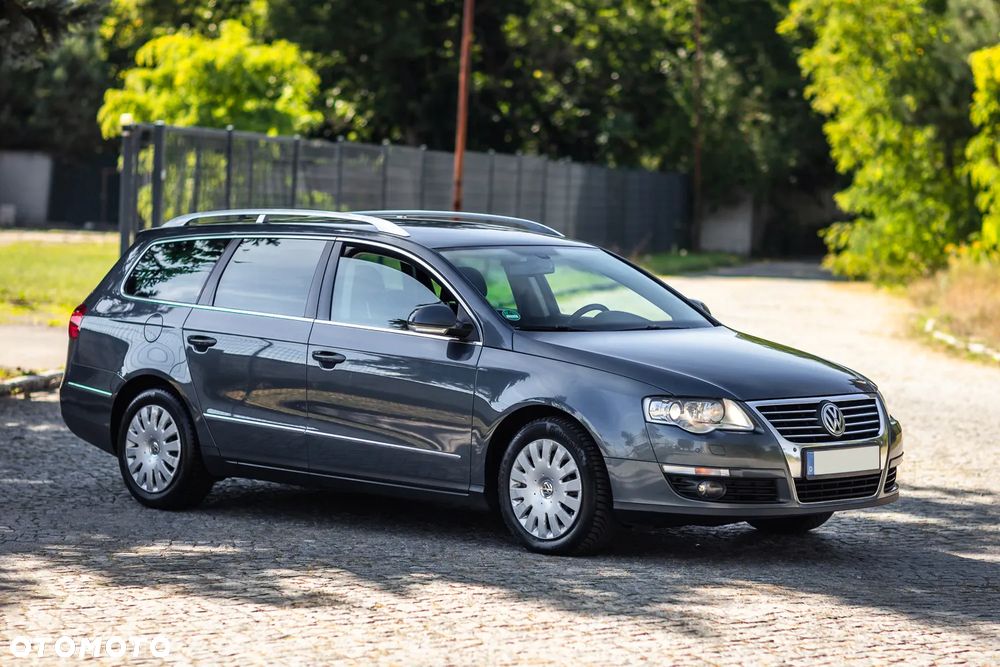 Volkswagen Passat 2.0 TDI Highline - 8
